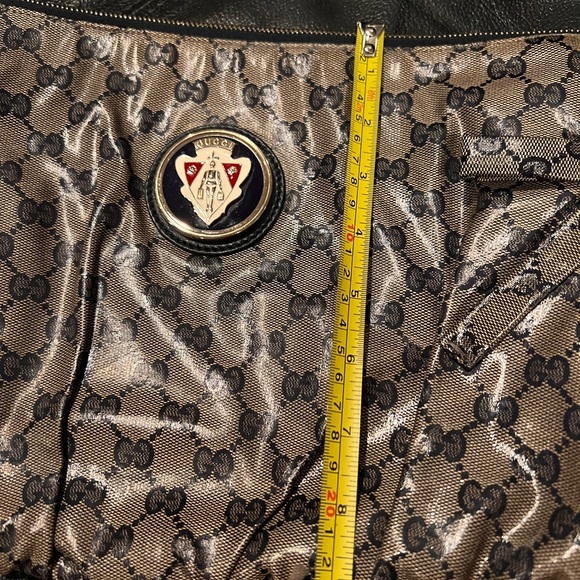 GUCCI clutch-  authentic. - Picture 6 of 8